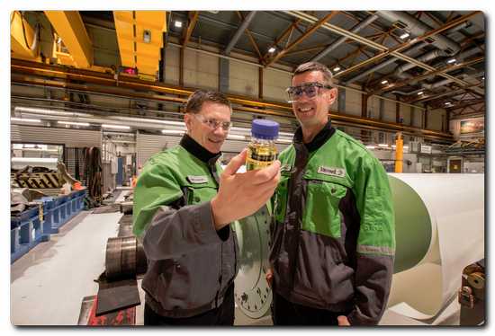 Jani Turunen, R&D Manager for Polymeric Roll Covers, Valmet (right) pictured with Pertti Hytönen, R&D Engineer, Valmet.